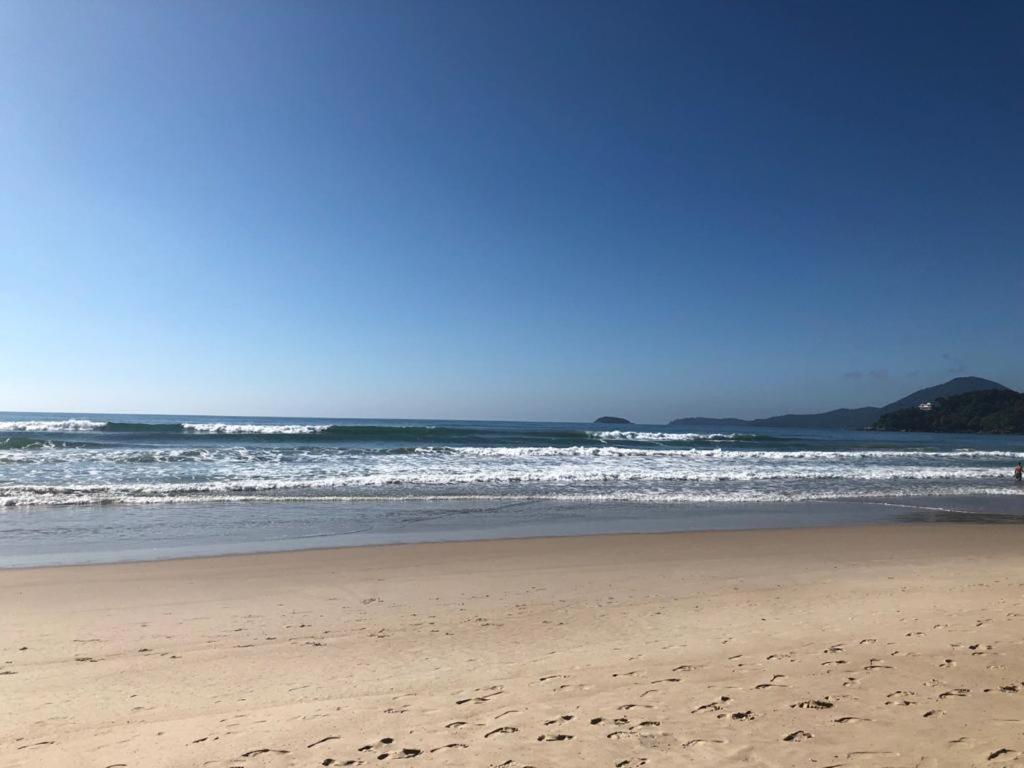 Apartamento Wembley Tenis - Toninhas -